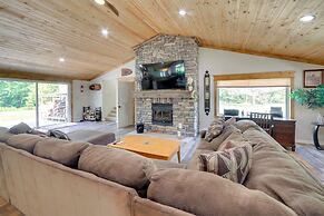 Champion Vacation Rental With Fire Pit!
