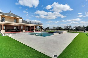 The Oasis Ranch 20-acre Ranch in Whitewright!