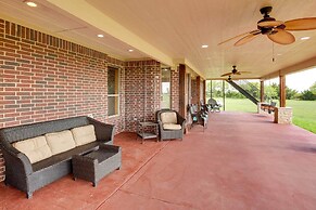 The Oasis Ranch 20-acre Ranch in Whitewright!