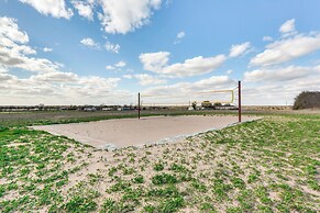 The Oasis Ranch 20-acre Ranch in Whitewright!