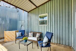 Charming Oklahoma Escape Near Beaches & Golfing!