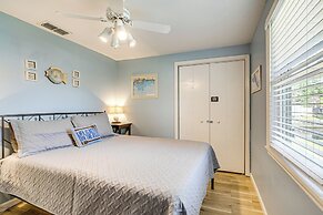 Waterfront Florida Abode w/ Deck, Grill & Fire Pit