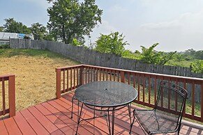 Corinth Getaway w/ Deck ~ 11 Mi to Ark Encounter!