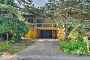 Fairhaven Harbor-front Gem - Steps From the Water!