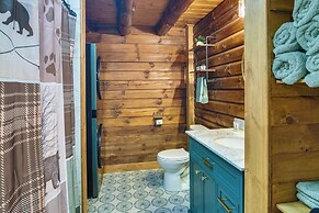 Fairhaven Harbor-front Gem - Steps From the Water!