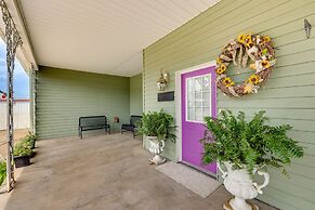 Paris Vacation Rental ~ 15 Mi to Mount Magazine!