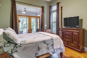 Waterfront Loranger Cottage: Hot Tub, Deck & Grill