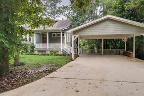 Waterfront Loranger Cottage: Hot Tub, Deck & Grill