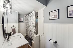 Delavan Retreat w/ Patio on Turtle Lake!