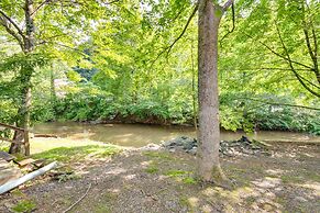 Quaint Elysburg Cottage: Walk to Knoebels Resort!