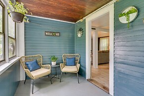 Outdoorsy Oasis w/ Screened Porch in Claremont