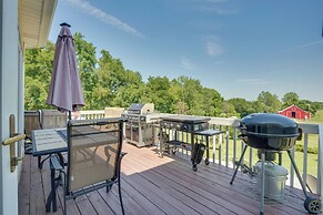 Country Living w/ Spacious Yard: Sibley Home!