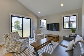 Modern Lake Ontario Escape w/ Beach Access!