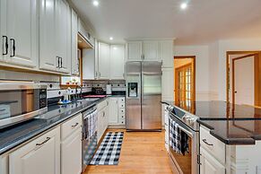 Pet-friendly Union Vacation Rental With Pool!
