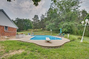 Pet-friendly Union Vacation Rental With Pool!