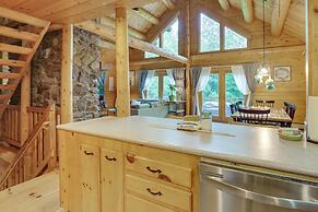 Alexandria Cabin w/ Patio, Grill & Deck