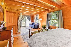 Alexandria Cabin w/ Patio, Grill & Deck