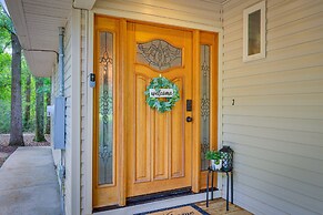 Peaceful Lucedale Hideaway on Private Acerage!