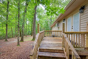 Peaceful Lucedale Hideaway on Private Acerage!
