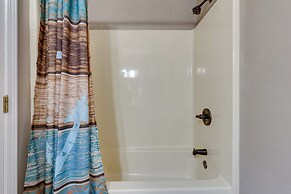 Peaceful Lucedale Hideaway on Private Acerage!