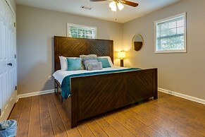 Searcy Vacation Rental w/ Deck & Water Views!