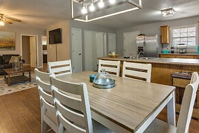 Searcy Vacation Rental w/ Deck & Water Views!