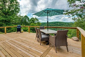 Searcy Vacation Rental w/ Deck & Water Views!