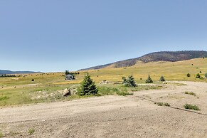 Pet-friendly Elmo Home w/ Mountain & Lake Views!
