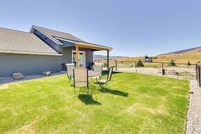 Pet-friendly Elmo Home w/ Mountain & Lake Views!