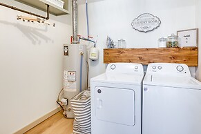 Pet-friendly Alabama Retreat w/ Deck & Patio!