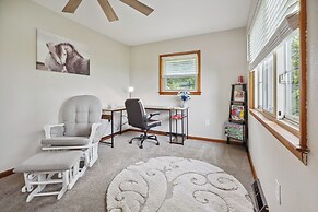 Utica Vacation Home ~ 12 Mi to Denison University!