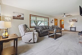 Utica Vacation Home ~ 12 Mi to Denison University!