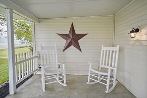 Utica Vacation Home ~ 12 Mi to Denison University!