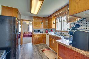 Cozy Iowa Getaway w/ Patio & Fenced-in Yard!