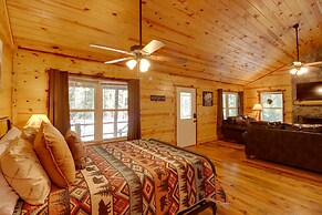 Romantic Mountain View Cabin Rental Near Downtown!