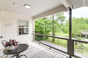 Family Home in Mountain View < 1 Mi to Downtown!