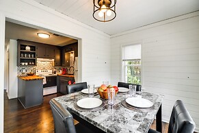 Family Home in Mountain View < 1 Mi to Downtown!