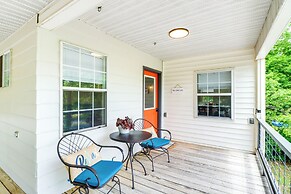 Family Home in Mountain View < 1 Mi to Downtown!