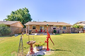 Cozy Oklahoma Retreat w/ Covered Patio & Gas Grill