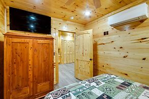 Crystal Springs Cabin, 4 Mi to Calling Panther!