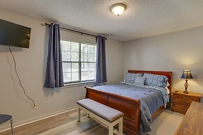 Pet-friendly Slocomb Vacation Rental w/ Sunroom!