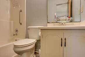 Pet-friendly Slocomb Vacation Rental w/ Sunroom!