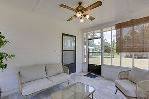 Pet-friendly Slocomb Vacation Rental w/ Sunroom!