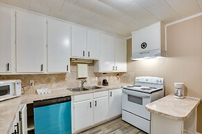 Family Overton Vacation Rental ~ 21 Mi to Tyler!