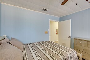 Family Overton Vacation Rental ~ 21 Mi to Tyler!