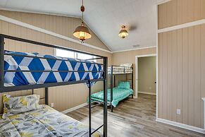 Family Overton Vacation Rental ~ 21 Mi to Tyler!