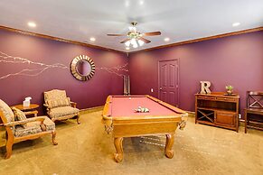 Spacious Hildale House w/ Large Deck!