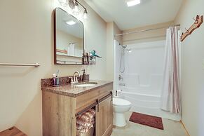 Toivola Home w/ Fire Pit: 8 Mi to Lake Superior!