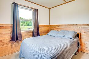 Toivola Home w/ Fire Pit: 8 Mi to Lake Superior!