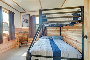 Toivola Home w/ Fire Pit: 8 Mi to Lake Superior!